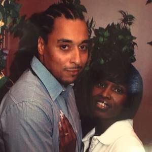 Meet your Posher, Carnya